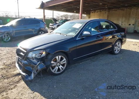 2009 Mercedes-Benz C 300 Luxury 4Matic/Sport 4Matic from USA, damaged, VIN WDDGF81X69R053789